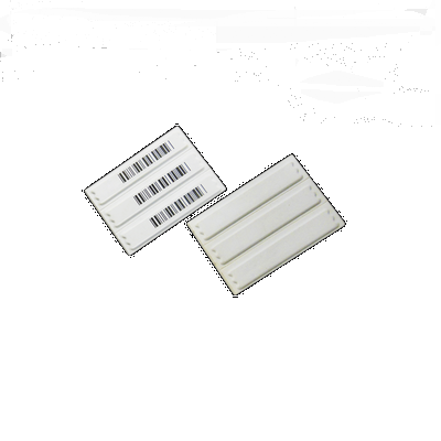 R011 - Paquete de 100 Etiquetas Adheribles / En plástico / AM (Acustic Magnetic) / 58 KHz